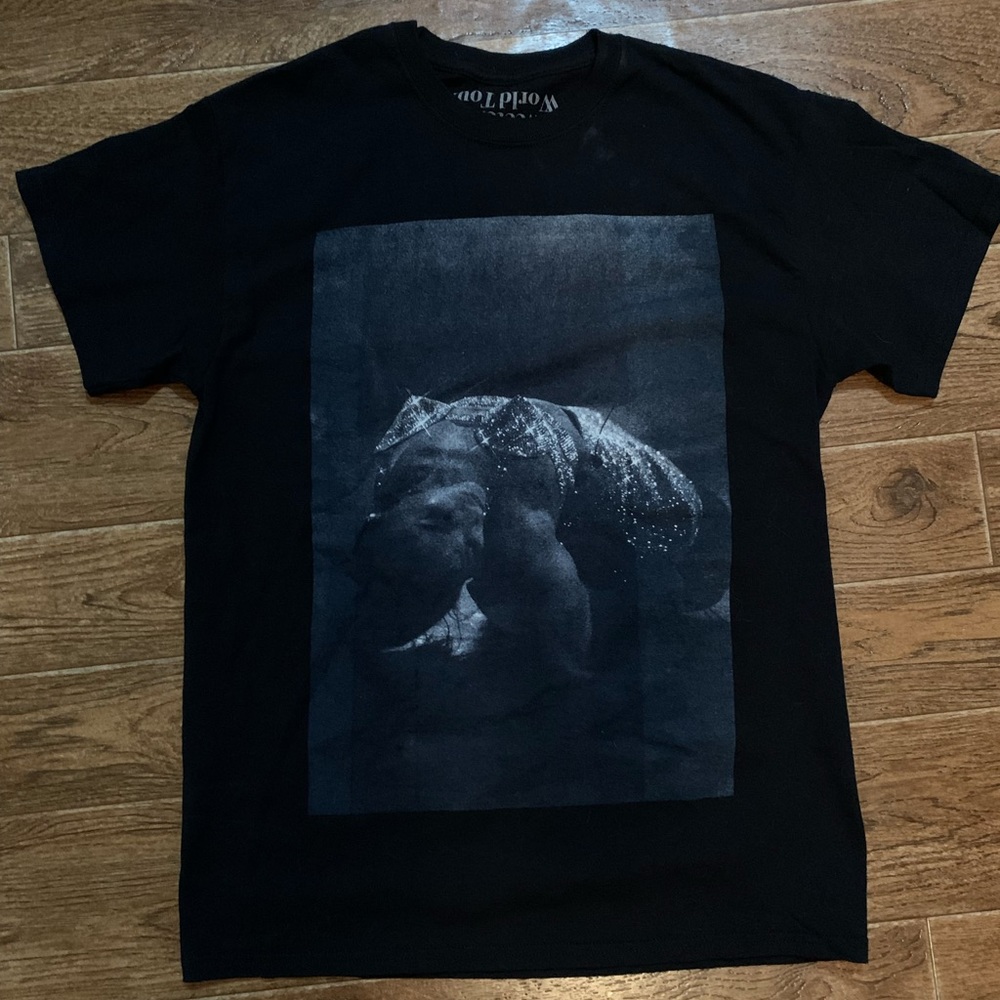 Ariana Grande Live in Europe tee